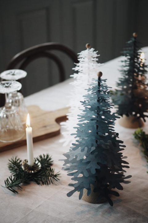 inspiration for decoration a Christmas table